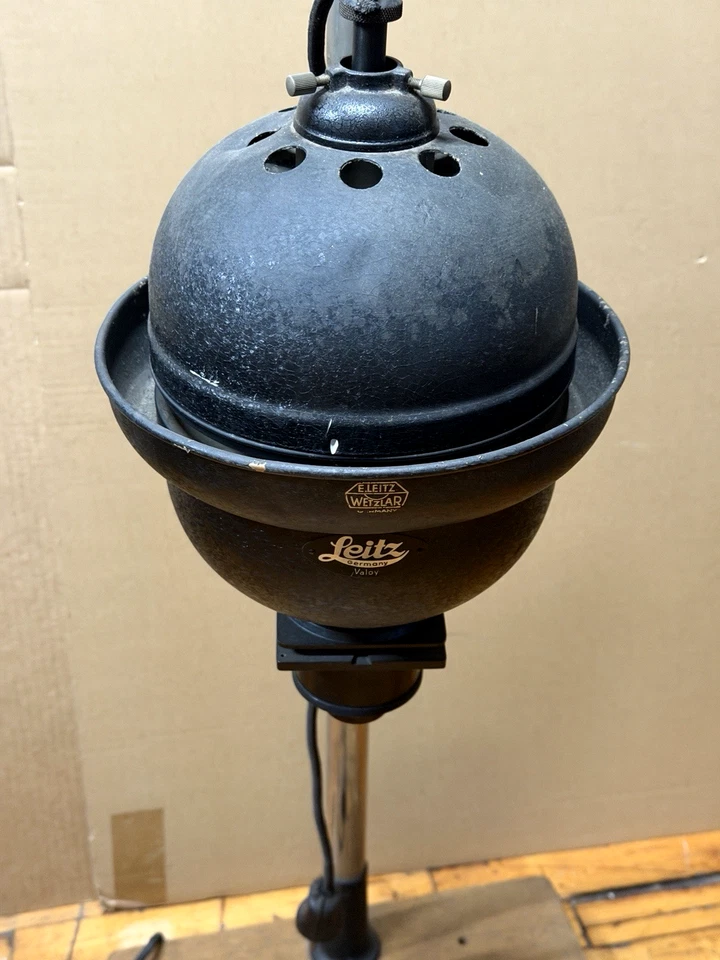 Ampliador de cuarto oscuro película vintage antiguo Ernst Leitz Wetzlar Valoy Alemania 46" Foto 3 de 4