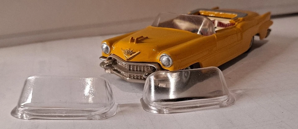 058. MERCURY 1/48- replica 2x Parabrezza/windshield Cadillac Eldorado - Immagine 2 di 4