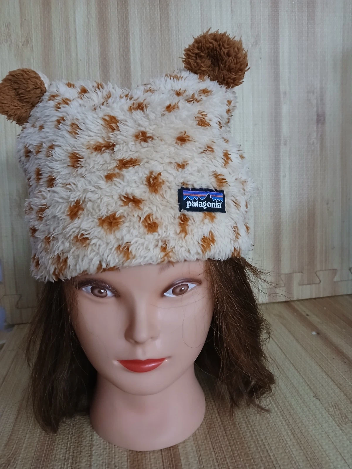 PATAGONIA Baby Furry Friends Fleece Hat Cream Brown Size 18-24 Months Spotted