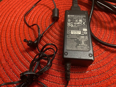 Hoioto AC/DC Adapter ITE Power Supply ADS-40SI-19-3 19030E 19V DC 1.58A