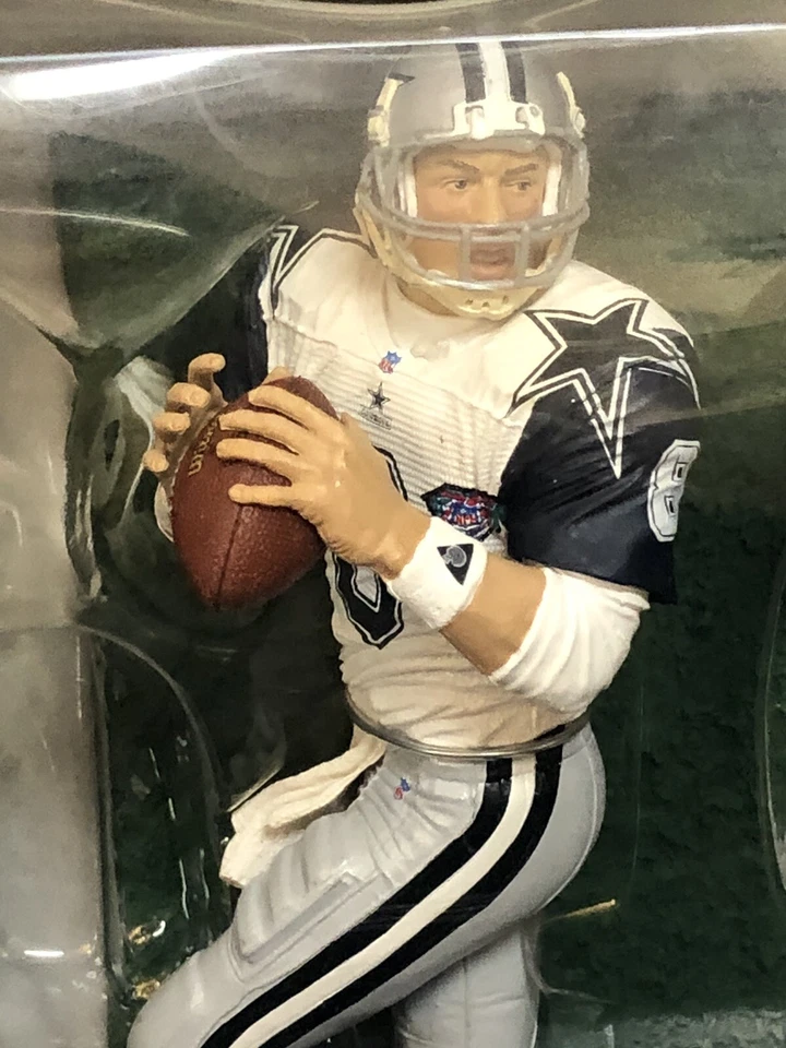 McFarlane NFL Dallas Cowboys QB paquete de 3 figuras Staubach, Aikman, Romo NUEVO 2007 Foto 3 de 4