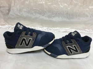 boys trainers size 8