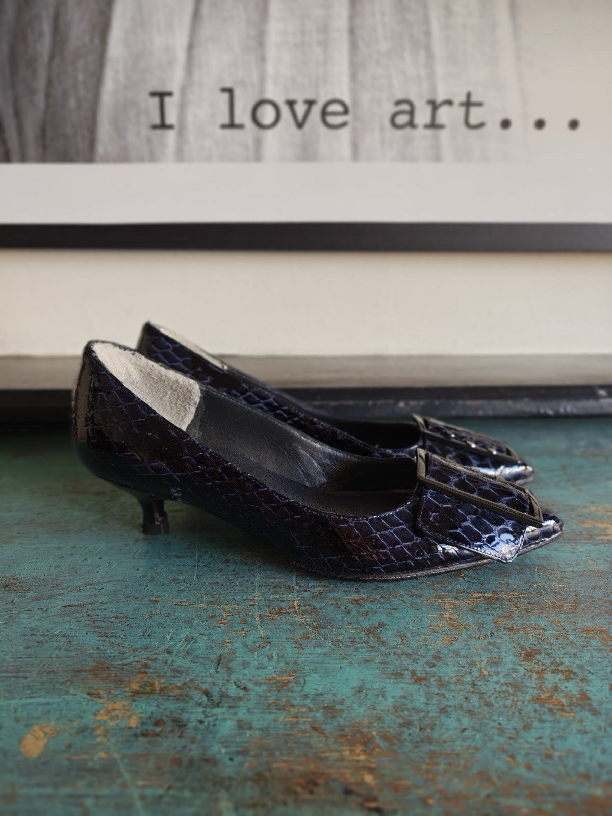 Stuart Weitzmann Triplespare Black Snakeskin Kitt… - image 1