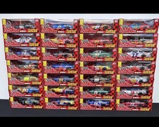 1997 Edition Racing Champions 1:24 Scale Die-Cast Nascar