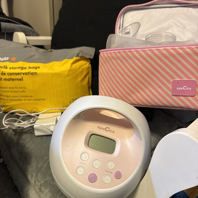 #ad #ad spectra breast pump And 200 Milk Bags. Plus Cute Pink Cooler With Carrier $55.20