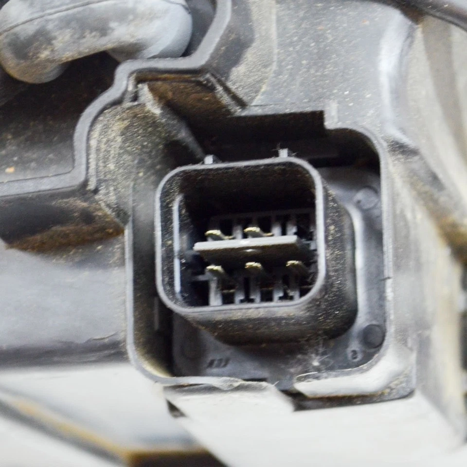 KIA CARENS RS 2.0 CRDi Scheinwerfer vorne links 0K2FA-51020 83kw 2003 RHD - Bild 4 von 4