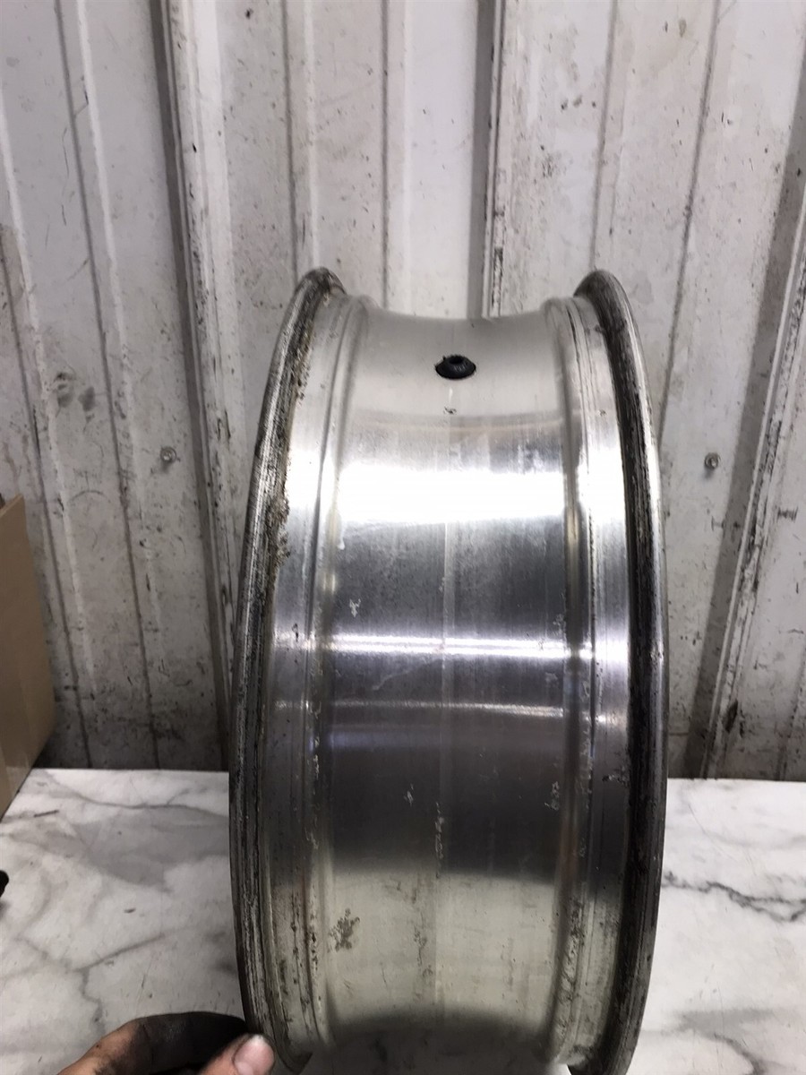 93 Kawasaki ZX 11 1100 ZX11 ZX1100 D Ninja rear back wheel rim