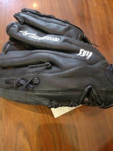 predator pro telstar gloves