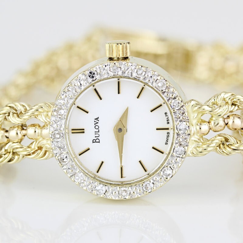 Vintage 14K Yellow Gold & Diamond Bulova Ladies Rope & Bead 