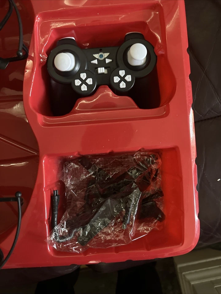 Drone X-Cam Quadcopter Remote Controlled  Drone With Built In HD Camera - Boxed - Image 4 of 4