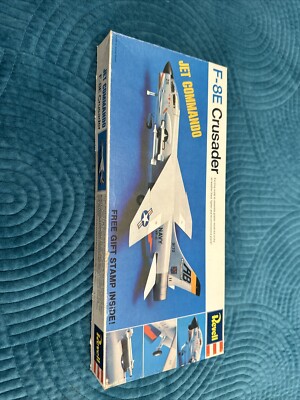 1/72 F-8E CRUSADER Jet Commando Vintage REVELL H-255 Model kit - OB COMPLETE