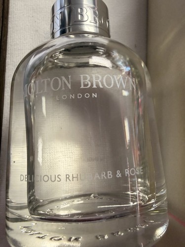 Molton Brown Delicious Ruhbarb & Rose Aroma Reeds Diffuseur 5.07 oz. New! - Picture 3 of 3