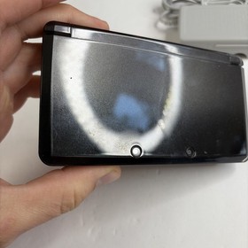 Nintendo 3DS Handheld Video Game Console Black CTR-001 (USA) W Charger US Model