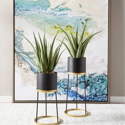 Cyan Design 11039 Liza Gold and Black Stand, Large - Picture 8 of 8