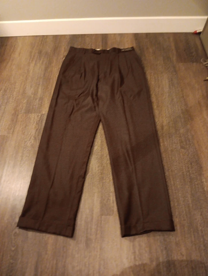 NEW Bill Blass Cambridge II AR Wool Cashmere Trouser Pants Brown. 92% Wool. NOS - Image 2 of 4