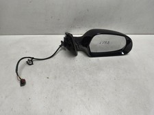 Retroviseur droit (ou coque) Audi Q3