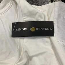 Kindred Bravely Womens Everyday Eyelet T Shirt White Round Neck Short Sleeves S