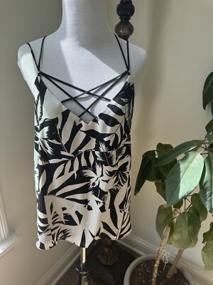 NWT Express Palm Top Size Small