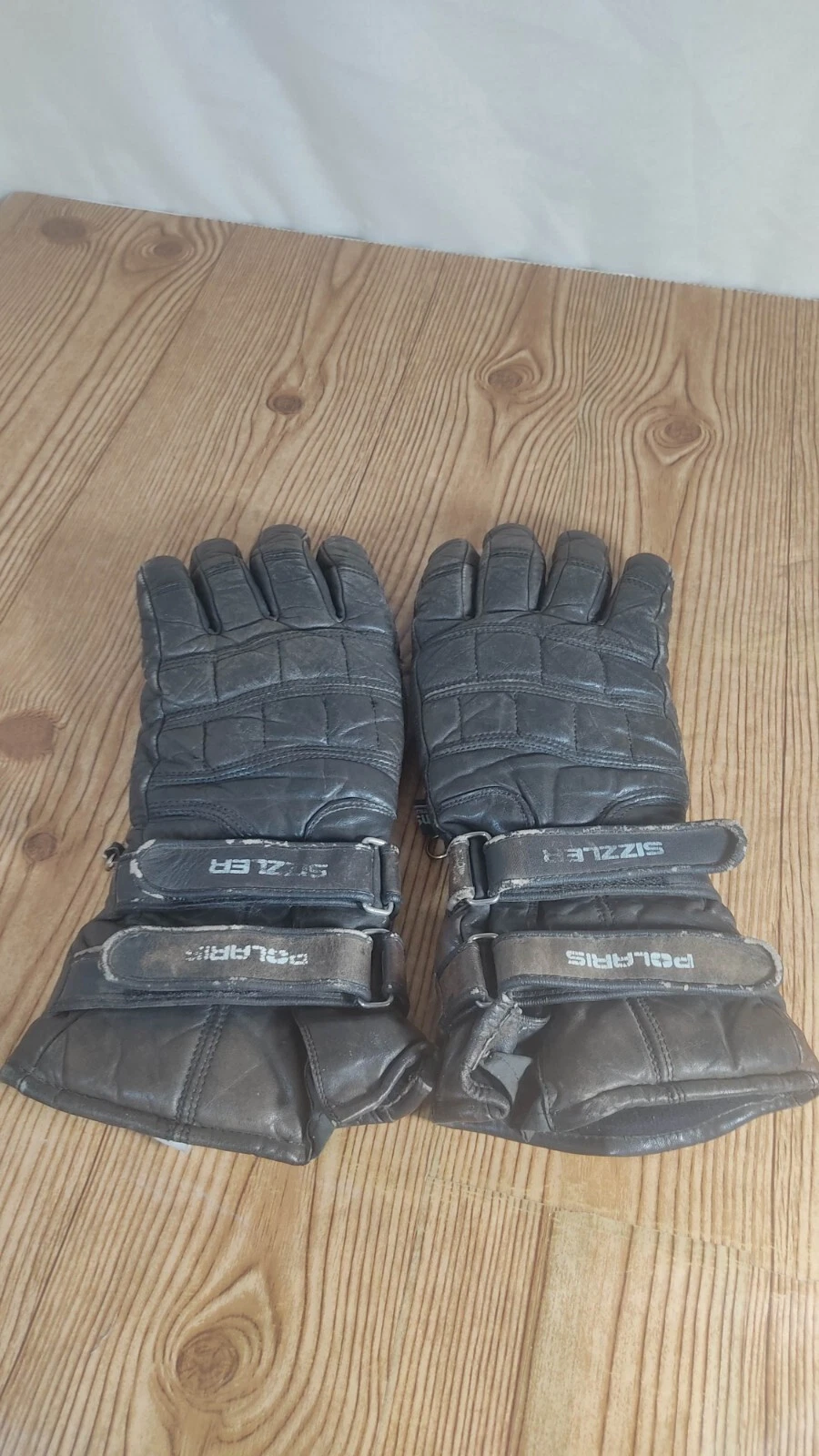Vintage Polaris Adult Medium Sizzler Leather Riding Gloves Cold Weather *Read