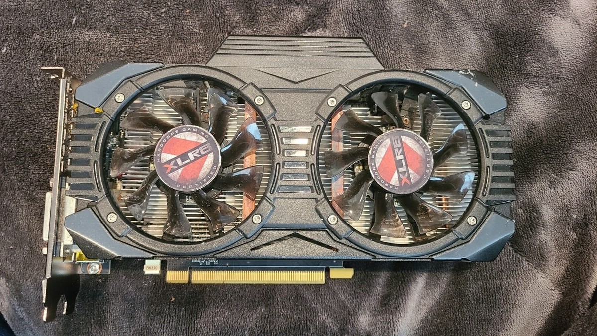 PNY - NVIDIA GeForce GTX 1060 XLR8 Gaming OC Edition 3GB
