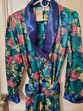 kathryn bathrobe cotton backed satin floral pockets NEW w/Tag