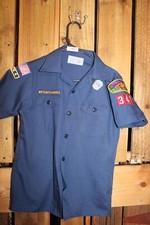 Boy Scouts of America BSA Youth Shirt Medium Cub Blue