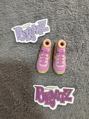 Bratz Class Katia Ersatz Gym Turnschuhe Schuh sehr selten