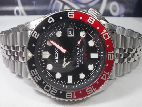 SEIKO 150M DATE DIVERS AUTO MENS WATCH 7002-700J 'BLACK MARINEMASTER' -SN 212476