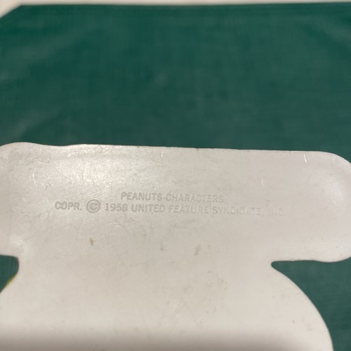 Vintage 2 Snoopy Peanuts Cookie Cutters 1958 Joe Cool Hi Sweetie/ What’s Cookin’ - Picture 4 of 5