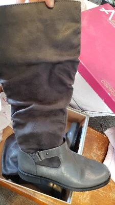 Neuf Femmes A2 Aérosols Ride Avec Moi XC Bottes Gris Mollet Haut Boucle 8 8M - Photo 1/4