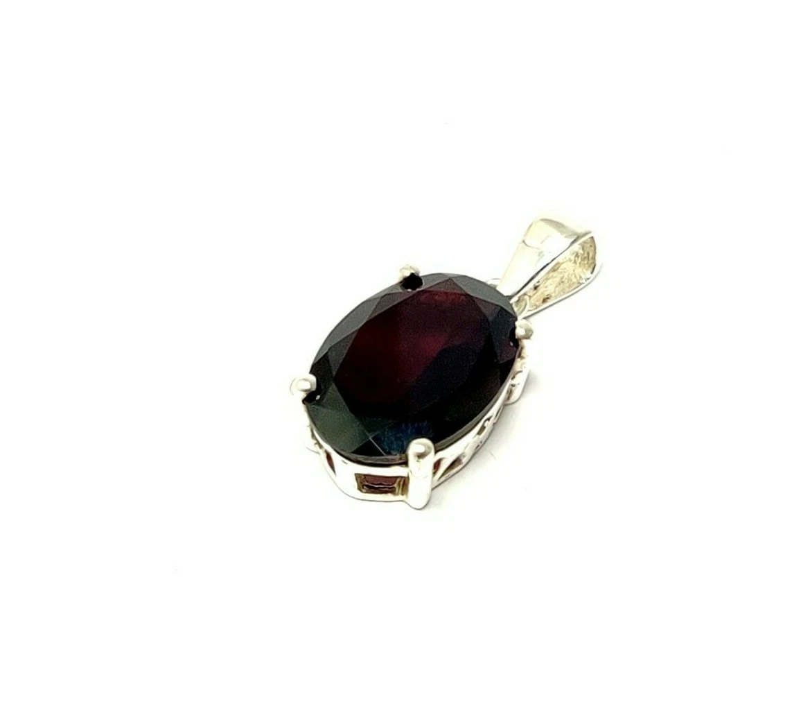 Large garnet pendant online