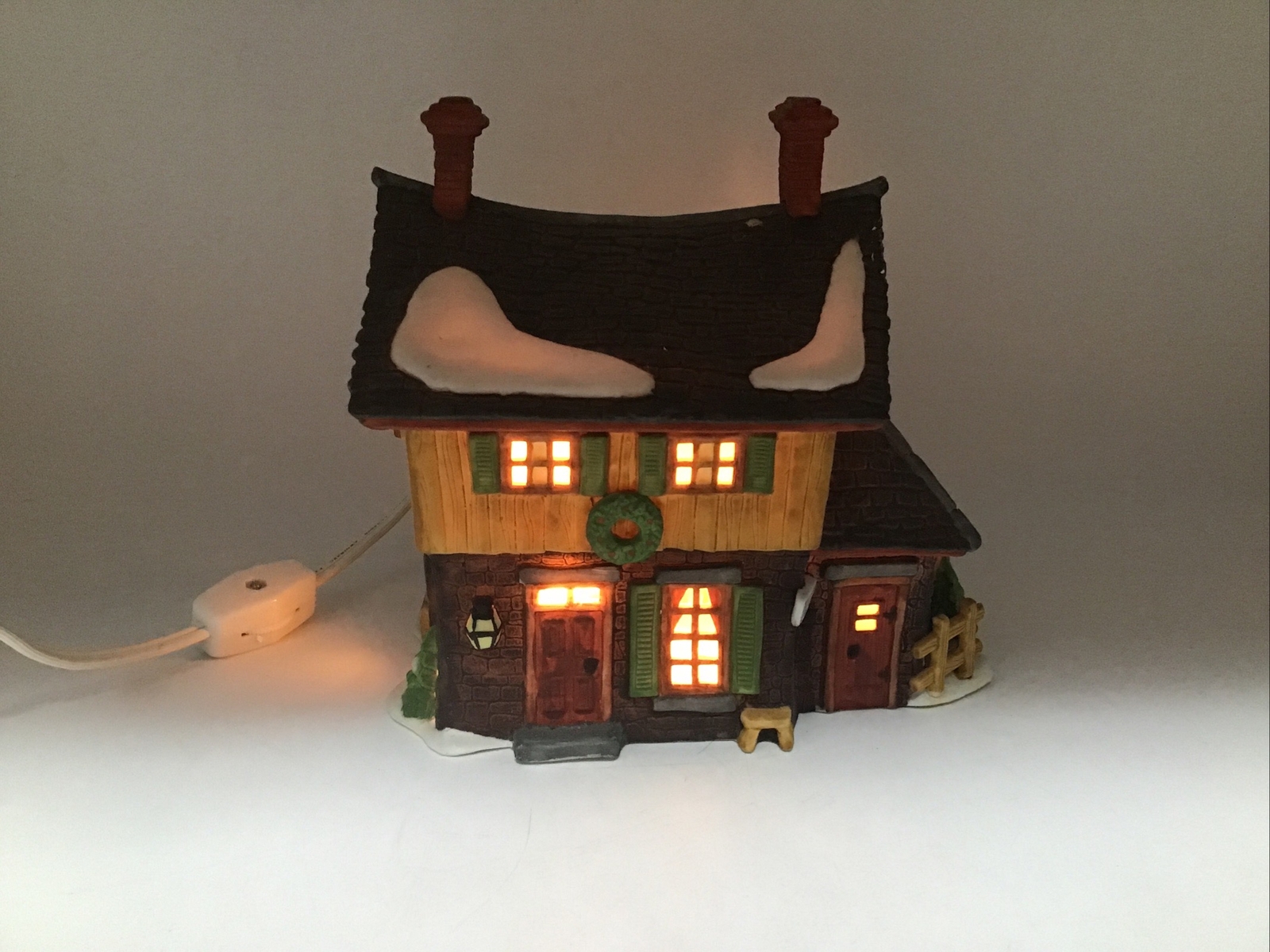 Picture 2 of 18