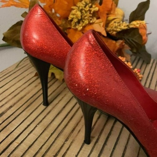 Casadei Red Glitter Patent Leather Stiletto Pumps 38.5 (8) Retails: $911 - Picture 7 of 9