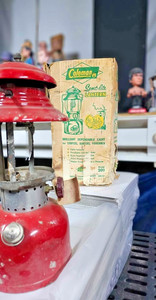 Coleman Lanterne à double carburant de qualité supérieure avec étui de