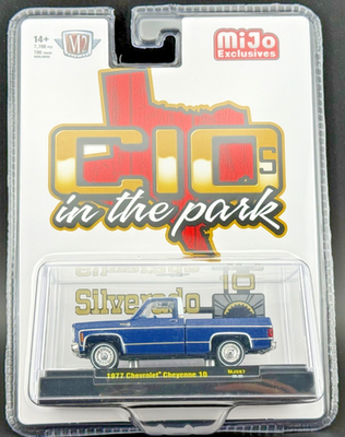 M2 1/64 CHEVY CHEYENNE 1977 C10 In The Park Die Cast Model -BLUE