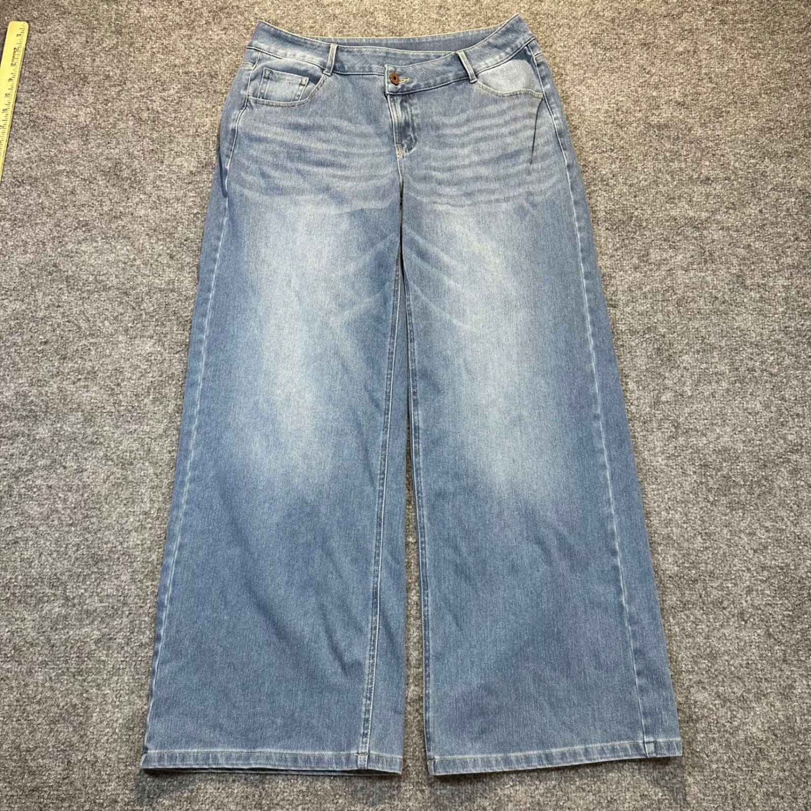 Halara Wide Leg Jeans Womens Medium Blue Light Wash High Rise Casual Boho