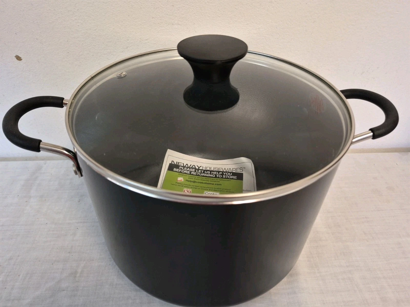 Nonstick Aluminum Stockpot 8.5 Qt Deep Cooking Pot Glass Lid Black COOK N HOME