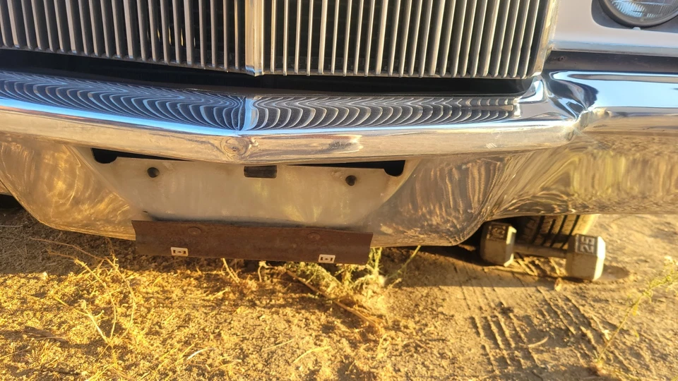 Lincoln Continental Mark III 1971 parachoques delantero Foto 4 de 4