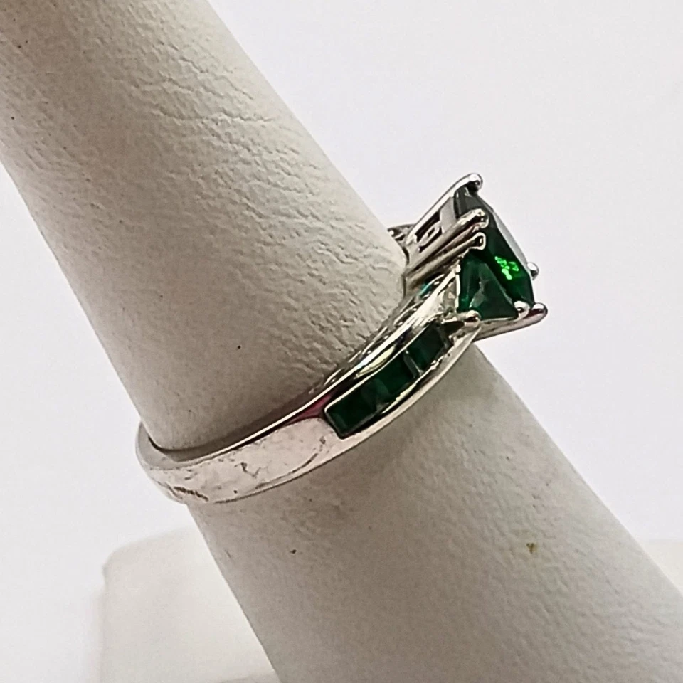 Anillo para mujer plateado esmeralda talla 6,75 elegante llamativo cóctel glamour Foto 4 de 4