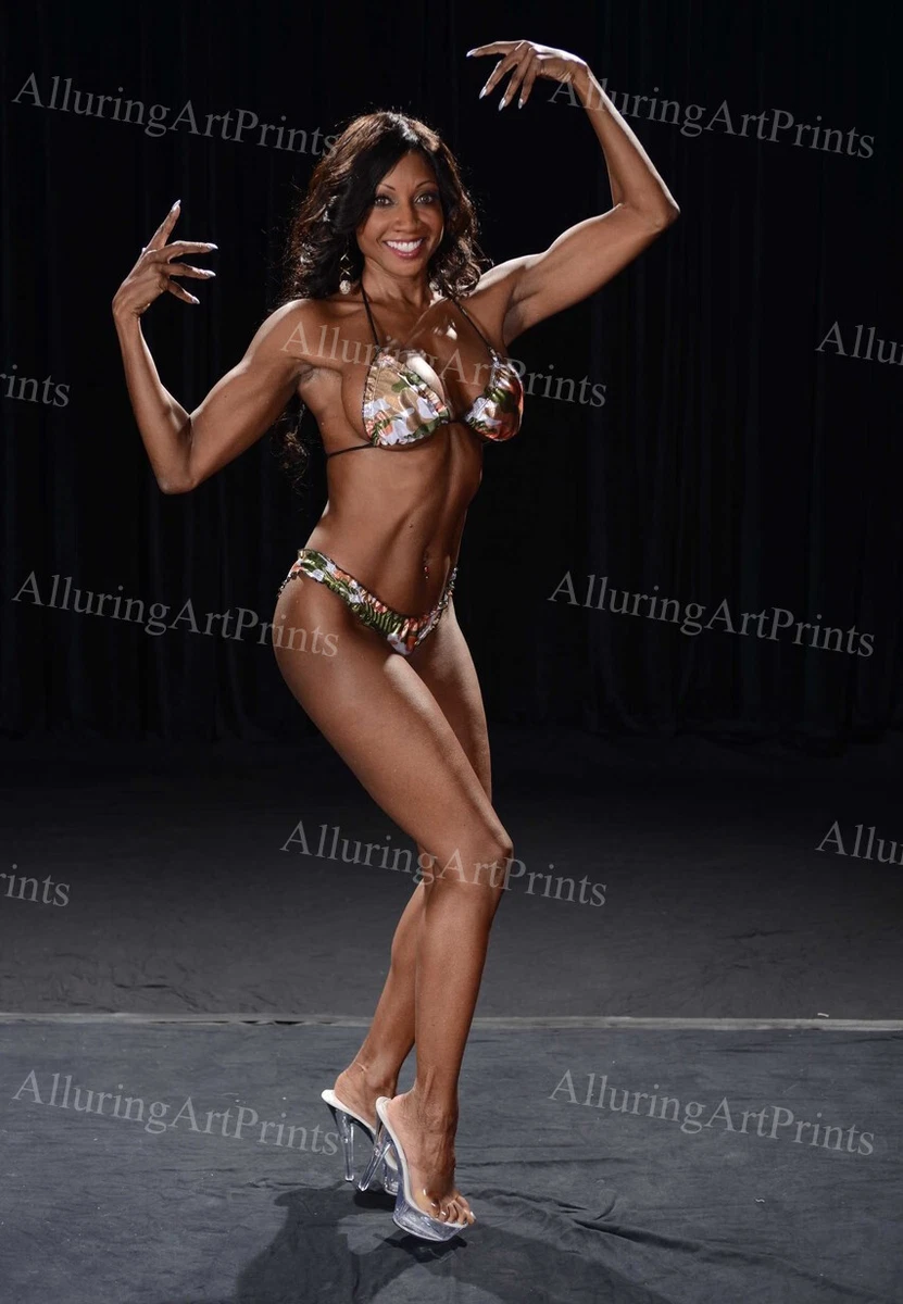 Diamond Jackson Risque Print Black Model Pretty Woman Big Boobs Hot Legs  T249 | eBay