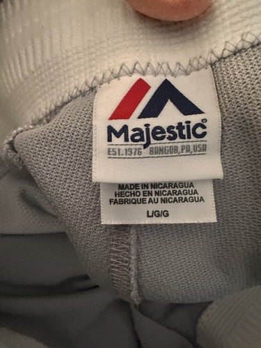 Majestic Relaxed Fit Grey Baseball Pants With Red Stripe Large New W/ Tags - Picture 5 of 5