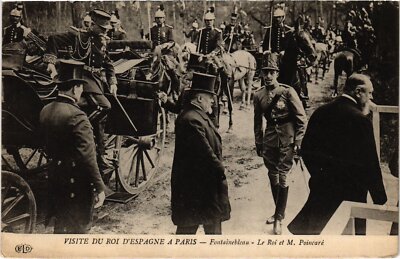 AK König von Spanien in PARIS Fontainebleau SPANISH ROYALTY (1242126)