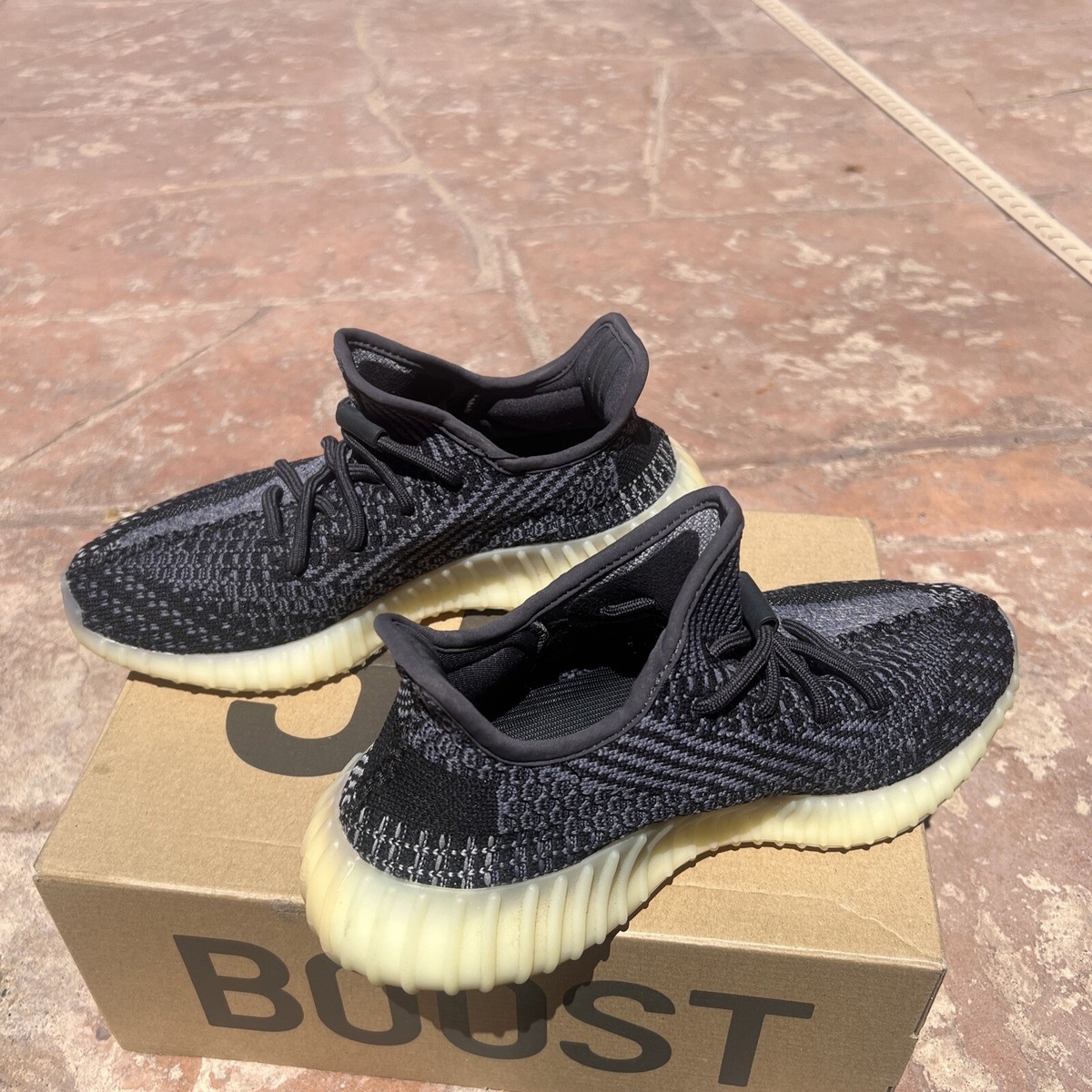 【adidas】 Yeezy Boost 350 V2 ブラック JP280 adidas YEEZY BOOST 350 V2 