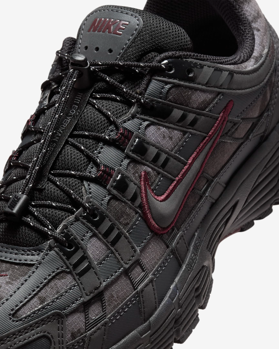 Nike P-6000 Black Burgundy Crush W UK 8.5 US 9.5 W 11 EUR 43