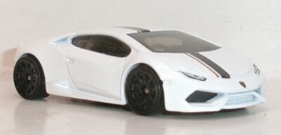 LOOSE HOT WHEELS 1:64 WHITE LAMBORGHINI HURACAN LP 610-4 MULTIPACK