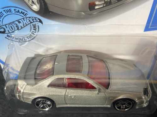 Hot Wheels 1998 Honda Prelude - Picture 5 of 8