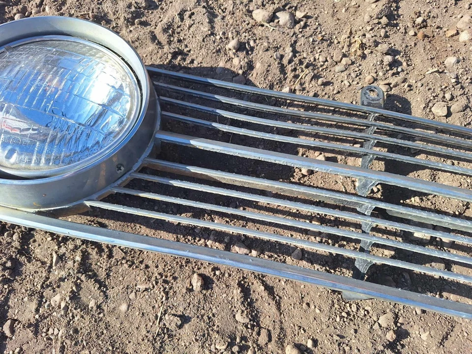 Mercury Marauder Monterey Parklane 1966 parrilla derecha inserto Foto 3 de 4