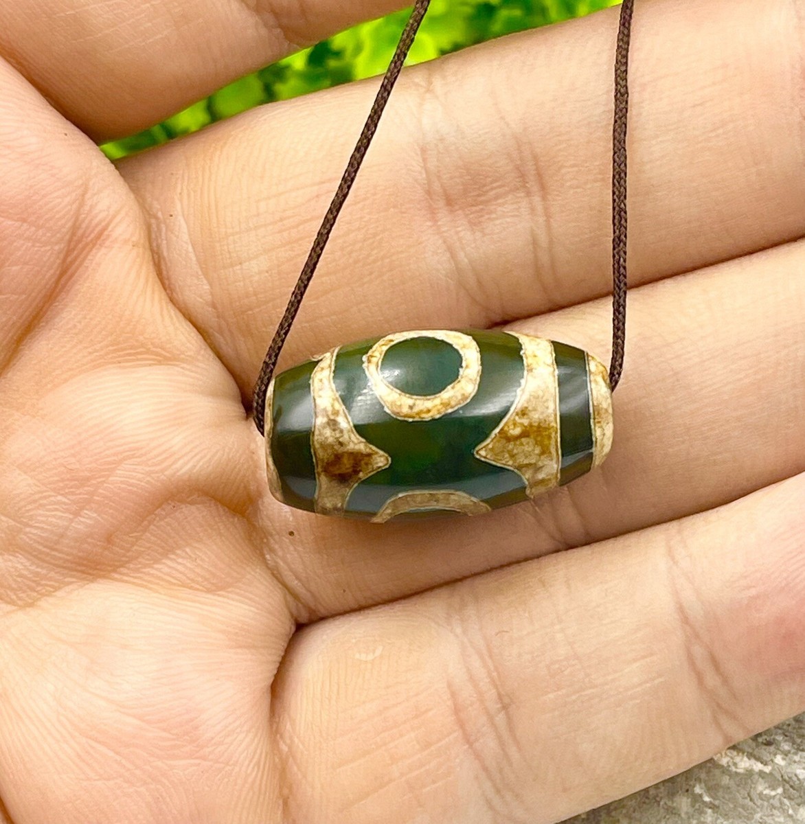 Perle Dzi Tibétaine Ancienne En Agate - Œil Rare, Couleur Brun/blanc - Qualité G, Origine Asie (XVIe Siècle)