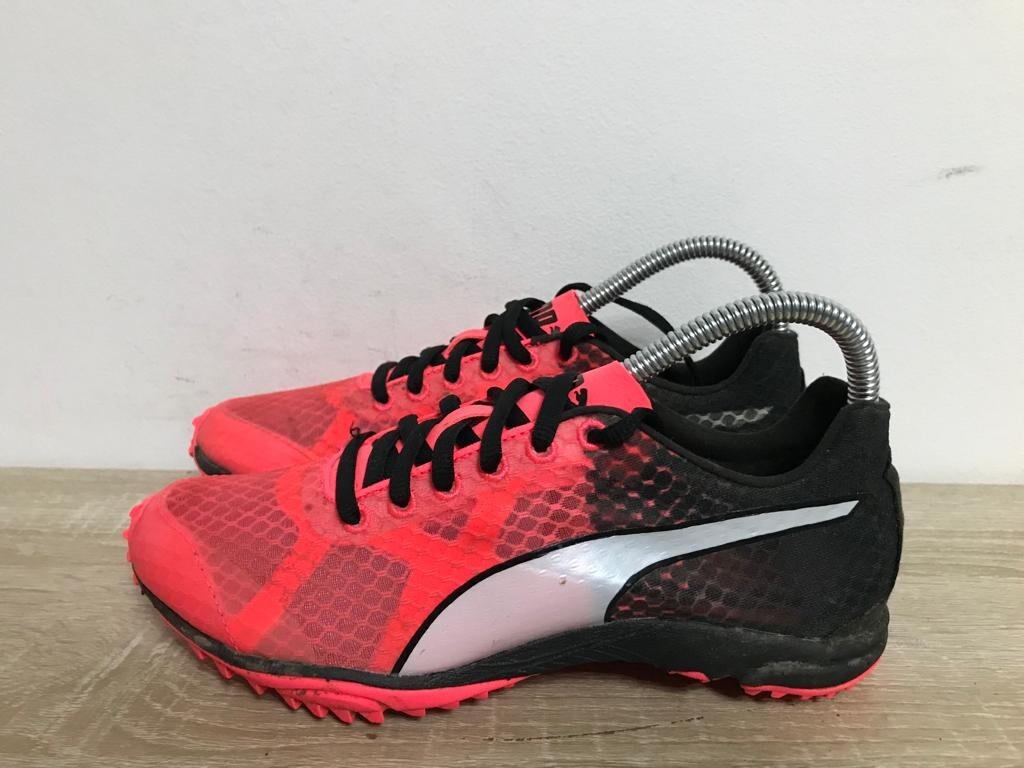 PUMA WOMEN'S MULTICOLOURED LACE UP FOOTBALL TRAINERS SHOES UK SIZE