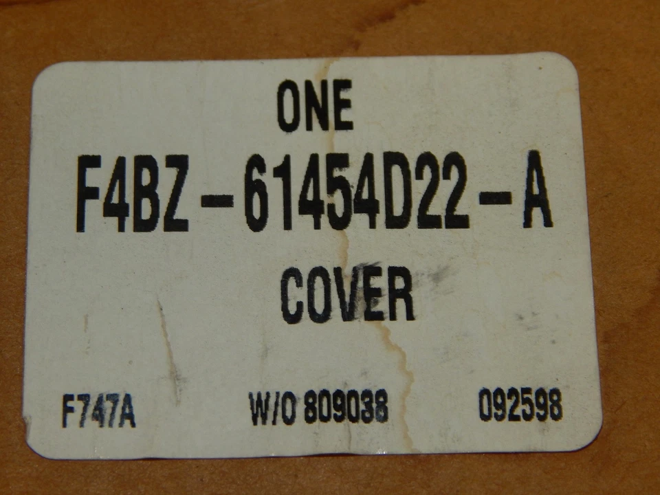 Nuevo OEM 1994-1996 Ford Aspire Panel de puerta Altavoz Cubierta Panel de ajuste Pieza Gris Foto 4 de 4